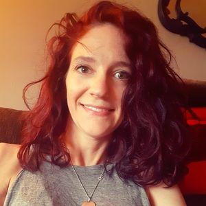 Meet your Posher, Carrie